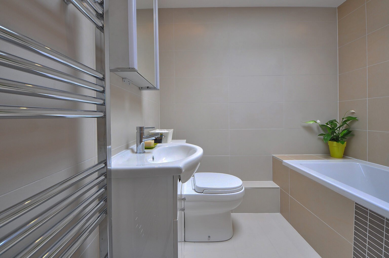 Bright modern bathroom